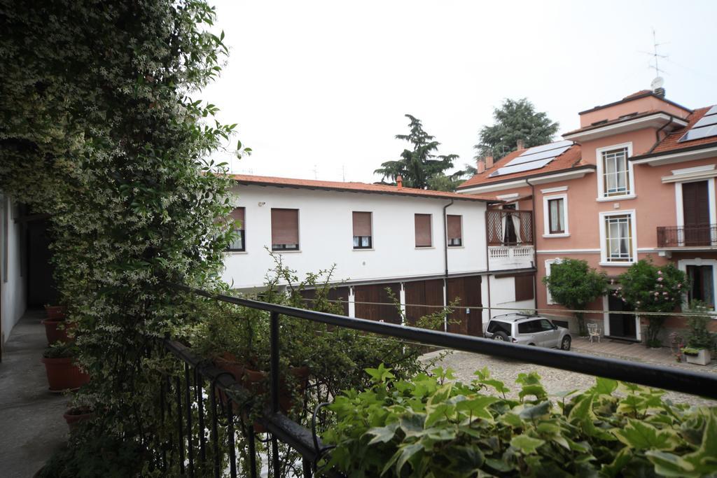 Antica Corte Milanese Novate Milanese Exterior foto