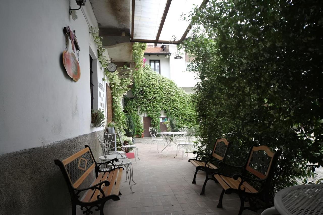 Antica Corte Milanese Novate Milanese Exterior foto
